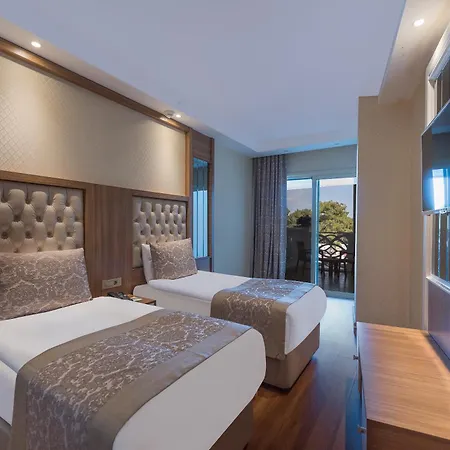 Oz Sui 5* Boztepe (Manavgat, Antalya)