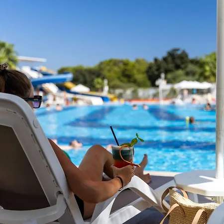 Rezort Oz Sui 5*