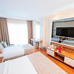 Oz Hotels Sui Resort
